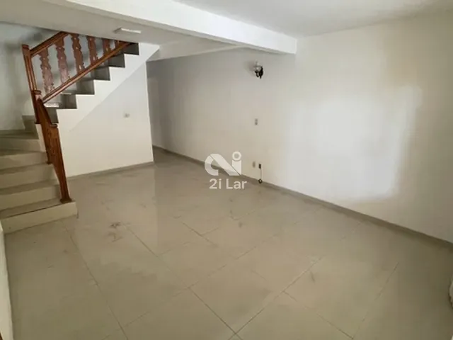 Sobrado 3 quartos e 3 banheiros, à venda, no bairro Bela Vista em Osasco