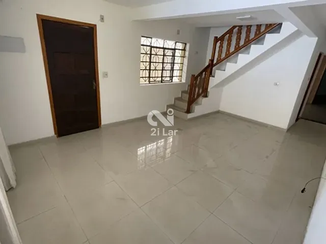 Sobrado 3 quartos e 3 banheiros, à venda, no bairro Bela Vista em Osasco