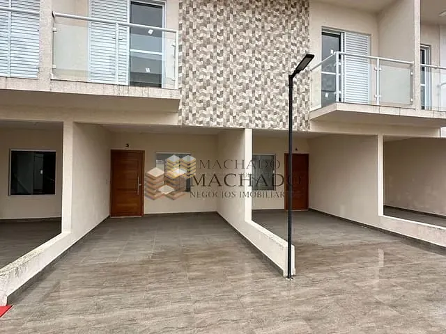 Sobrado 2 quartos e 3 banheiros, à venda, no bairro Ipês (Polvilho) em Cajamar