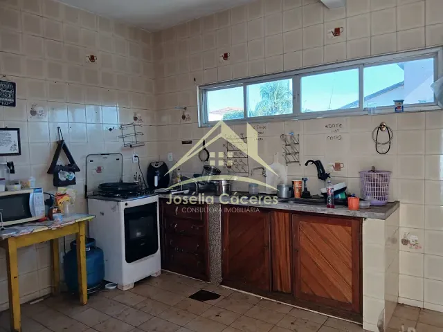 Sobrado com 660m² 5 quartos e 7 banheiros, à venda, no bairro Jardim Califórnia em Cuiabá