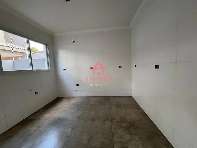 Sobrado com 136m² 3 quartos e 3 banheiros, à venda, no bairro Fazendinha em Curitiba