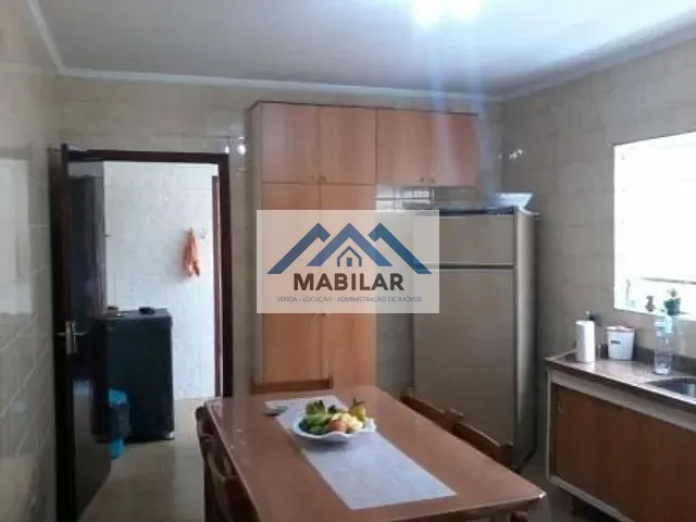 Sobrado com 140m² 3 quartos e 4 banheiros, à venda, no bairro Parque Maria Domitila em São Paulo