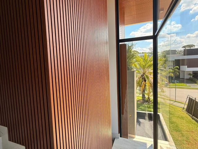 Sobrado 3 quartos e 5 banheiros, à venda, no bairro Jardins França em Goiânia