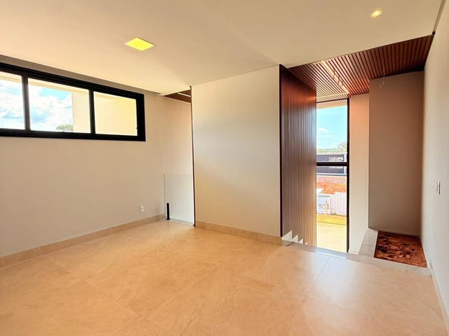 Sobrado 3 quartos e 5 banheiros, à venda, no bairro Jardins França em Goiânia