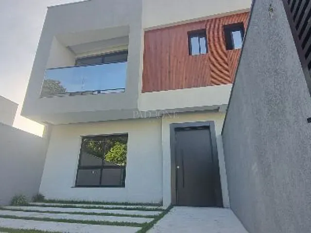 Sobrado 3 quartos e 3 banheiros, à venda, no bairro São Francisco de Assis em Camboriú