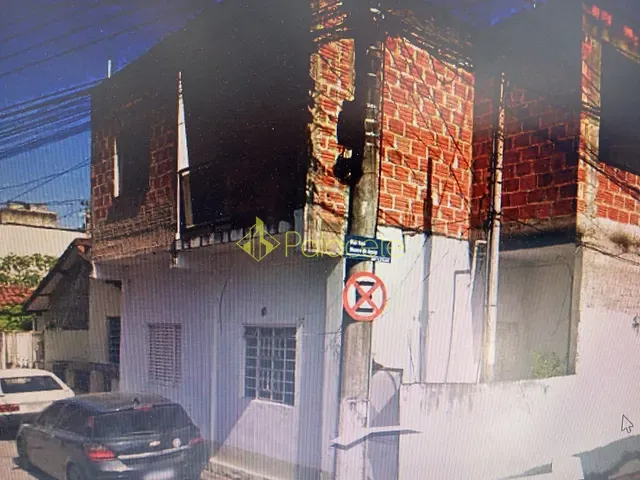 Sobrado com 150m² 4 quartos e 2 banheiros, à venda, no bairro Santa Terezinha em Aparecida