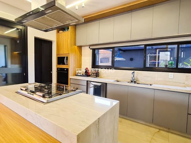 Foto do Sobrado - Sobrado Residencial à venda, ,  - SO0463. | Portfolio Imóveis