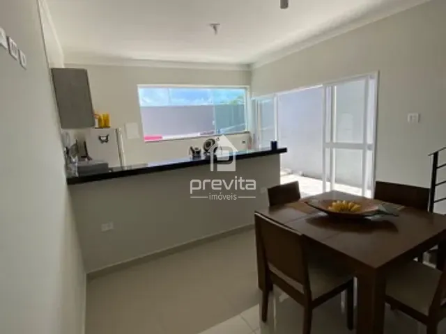 Sobrado com 150m² 3 quartos e 3 banheiros, à venda, no bairro Jardim de Alah em Taubaté