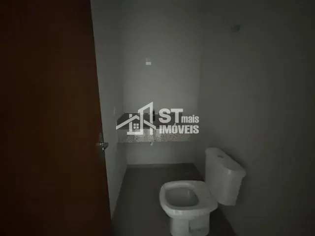 Sobrado com 70m² 2 quartos e 2 banheiros, à venda, no bairro Chácara Lagoa Dourada em Andradas