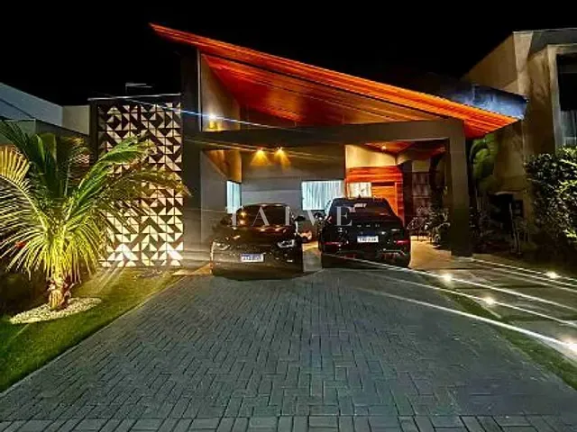 Sobrado com 262m² 3 quartos e 2 banheiros, à venda, no bairro Gleba Simon Frazer em Londrina