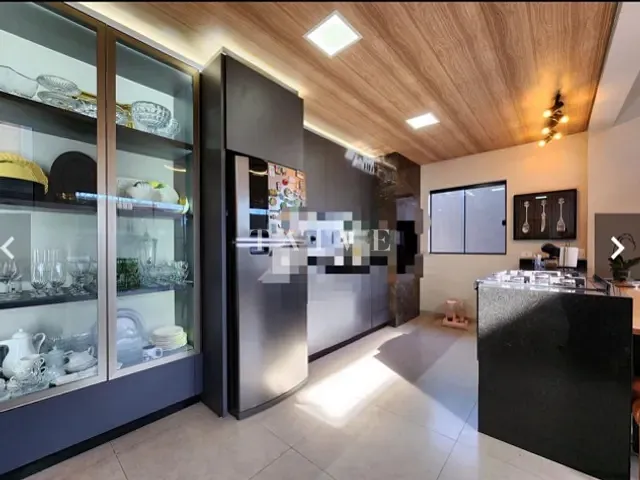 Sobrado com 262m² 3 quartos e 2 banheiros, à venda, no bairro Gleba Simon Frazer em Londrina