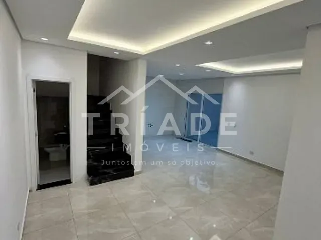 Sobrado com 162m² 3 quartos e 3 banheiros, à venda, no bairro Porto das Laranjeiras em Araucária