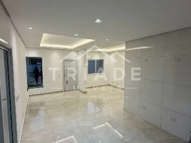 Sobrado com 162m² 3 quartos e 3 banheiros, à venda, no bairro Porto das Laranjeiras em Araucária