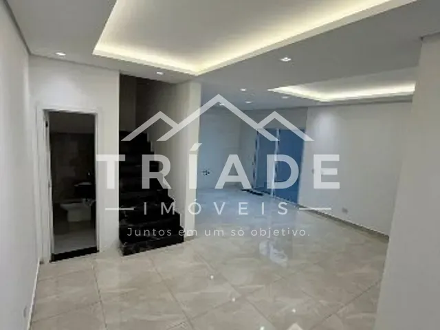 Sobrado com 162m² 3 quartos e 3 banheiros, à venda, no bairro Porto das Laranjeiras em Araucária