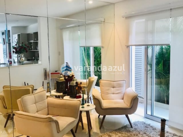 Sobrado com 300m² 3 quartos e 2 banheiros, à venda, no bairro Cidade Parquelandia em Mogi das Cruzes