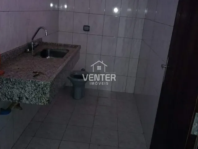 Sobrado com 235m² 4 quartos e 4 banheiros, à venda, no bairro Vila Menino Jesus em Caçapava