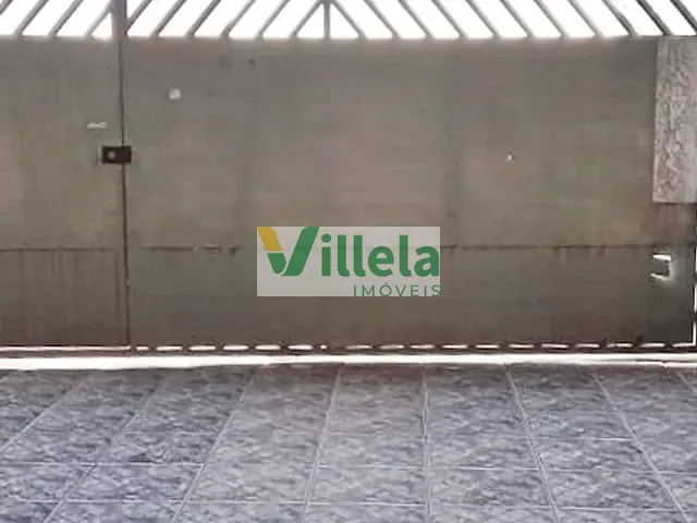 Sobrado 3 quartos e 2 banheiros, à venda, no bairro Vila Amélia em Poá