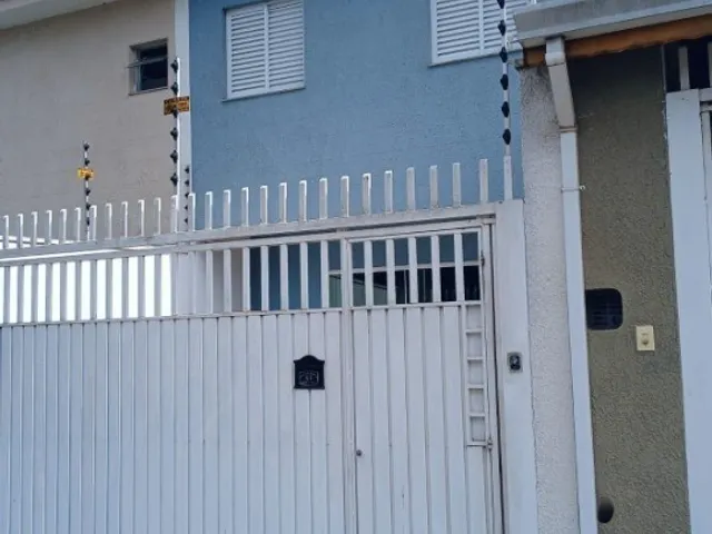Sobrado 3 quartos e 2 banheiros, à venda, no bairro Vila Gilda em Santo André