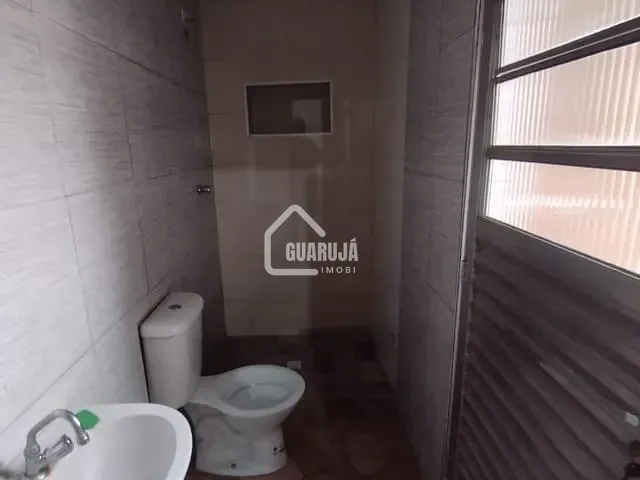 Sobrado 3 quartos e 1 banheiro, à venda, no bairro Sítio Paecara (Vicente de Carvalho) em Guarujá