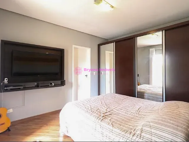 Sobrado com 250m² 3 quartos e 3 banheiros, à venda, no bairro Cerâmica em São Caetano do Sul