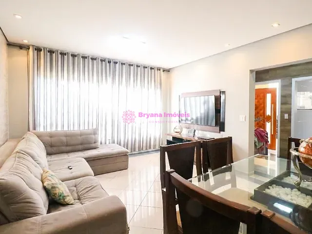 Sobrado com 250m² 3 quartos e 3 banheiros, à venda, no bairro Cerâmica em São Caetano do Sul