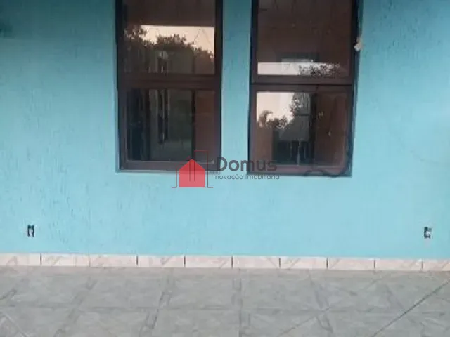 Sobrado 3 quartos e 2 banheiros, à venda, no bairro Conjunto Habitacional Terra dos Ipês em Pindamonhangaba