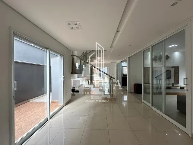 Sobrado com 395m² 3 quartos e 4 banheiros, à venda, no bairro Residencial Imigrantes em Nova Odessa