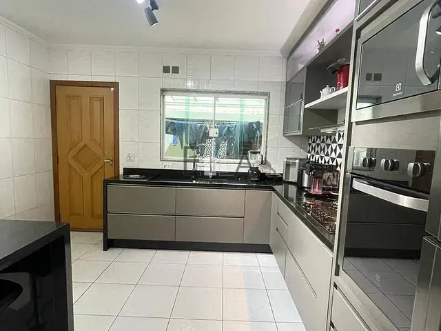 Sobrado com 149m² 3 quartos e 4 banheiros, à venda, no bairro Vila Ré em São Paulo