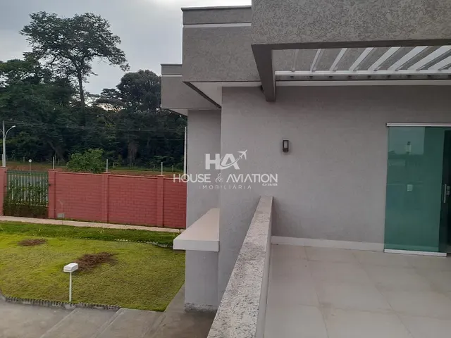 Sobrado com 349m² 4 quartos e 5 banheiros, à venda, no bairro Jardins Bolonha em Senador Canedo