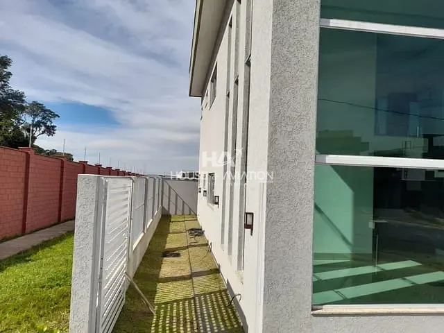 Sobrado com 349m² 4 quartos e 5 banheiros, à venda, no bairro Jardins Bolonha em Senador Canedo