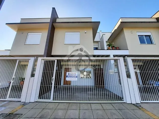 Sobrado com 98m² 3 quartos e 2 banheiros, à venda, no bairro Centro Administrativo em Teutônia