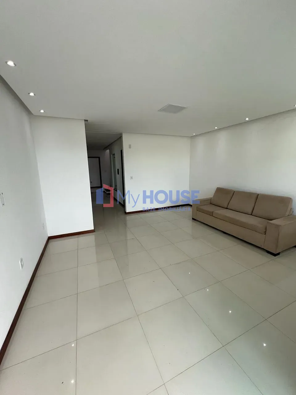 Sobrado, 5 quartos, 353 m² - Foto 3