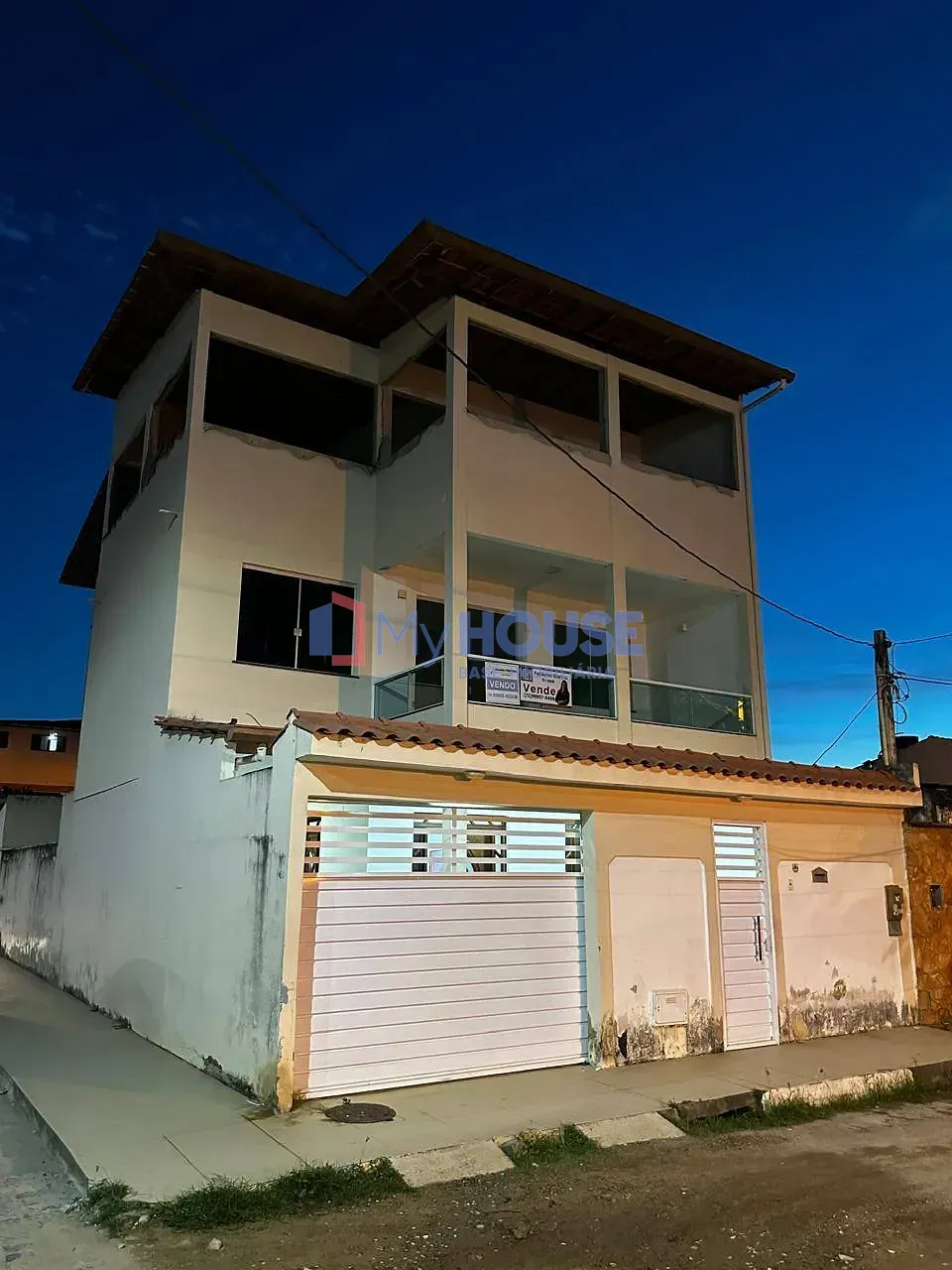 Sobrado, 5 quartos, 353 m² - Foto 1