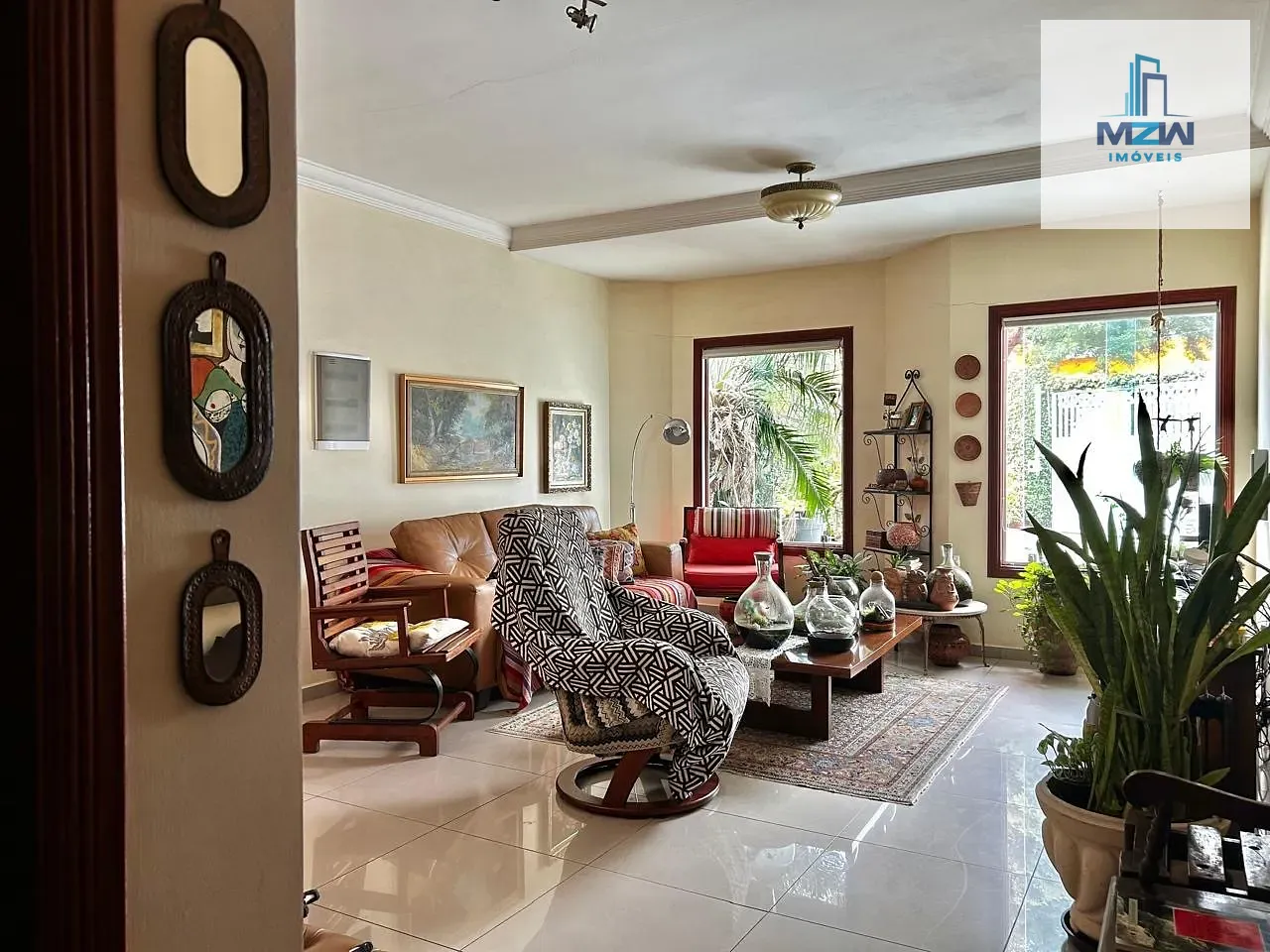 Sobrado, 3 quartos, 218 m² - Foto 1
