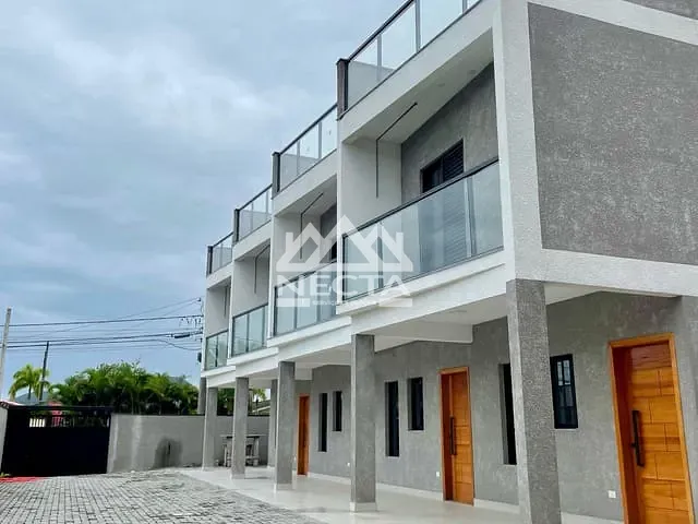 Sobrado com 148m² 2 quartos e 3 banheiros, à venda, no bairro Massaguaçu em Caraguatatuba