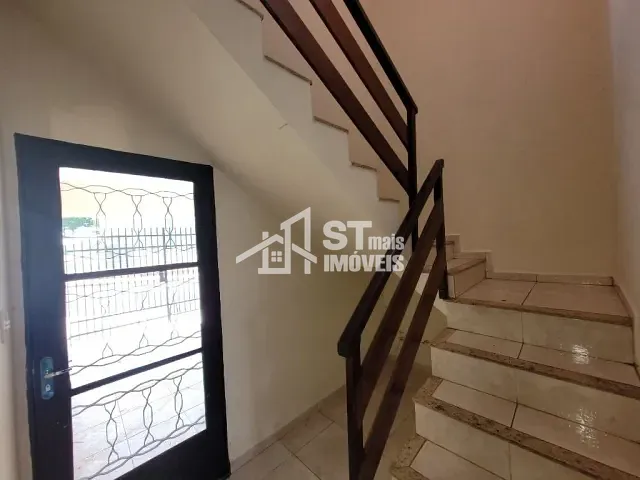 Sobrado com 375m² 3 quartos e 2 banheiros, à venda ou para alugar, no bairro Jardim Rio Branco em Andradas