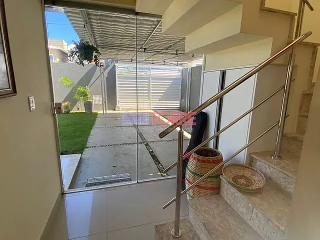 Casa com 251m² 3 quartos e 3 banheiros, à venda, no bairro Nossa Senhora da Vitória em Ilhéus