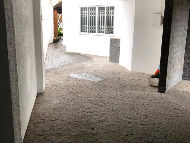 Sobrado 3 quartos e 3 banheiros, à venda, no bairro Centro em Itajaí