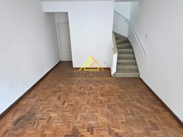 Sobrado com 130m² 2 quartos e 2 banheiros, para alugar, no bairro Vila Paulicéia em São Paulo