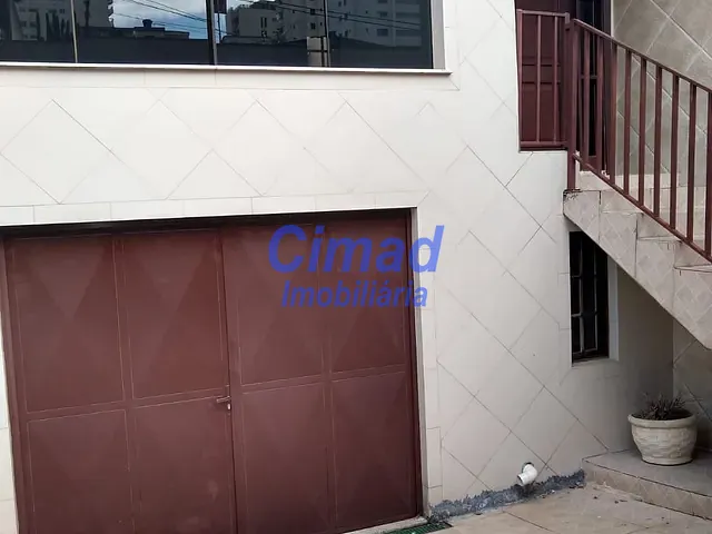 Sobrado 3 quartos e 3 banheiros, à venda, no bairro Vila Paiva em São Paulo
