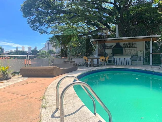 Foto do Sobrado - Mansão de 350m², 4 dorms, 4 suítes, 5 vagas - Pacaembú - São Paulo | YBY Imóveis