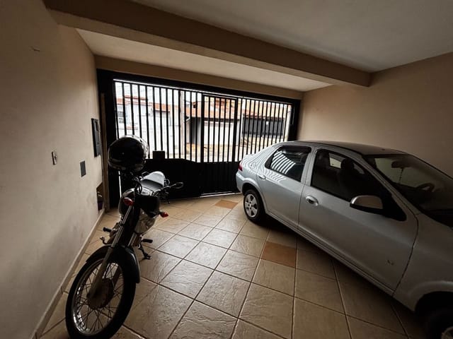 Sobrado com 125m² 2 quartos e 2 banheiros, à venda, no bairro Jardim Rosa Garcia em Tatuí