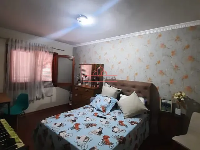 Sobrado com 197m² 3 quartos e 2 banheiros, à venda, no bairro Jardim Gabriela em Barueri