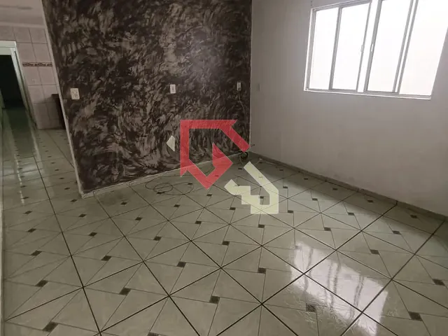 Sobrado 2 quartos e 2 banheiros, para alugar, no bairro Jardim Zaira em Mauá