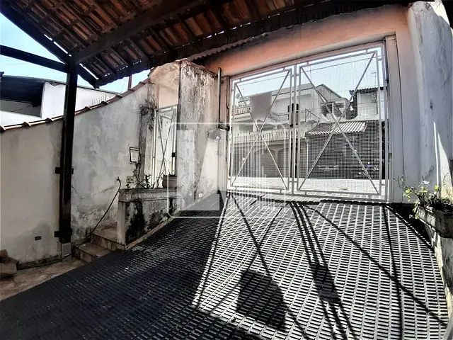 Sobrado com 281m² 3 quartos e 2 banheiros, à venda, no bairro Vila Palmares em Santo André