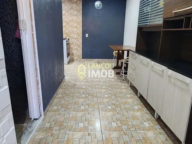 Sobrado 3 quartos e 2 banheiros, à venda, no bairro Vila Nova Jundiainópolis em Jundiaí