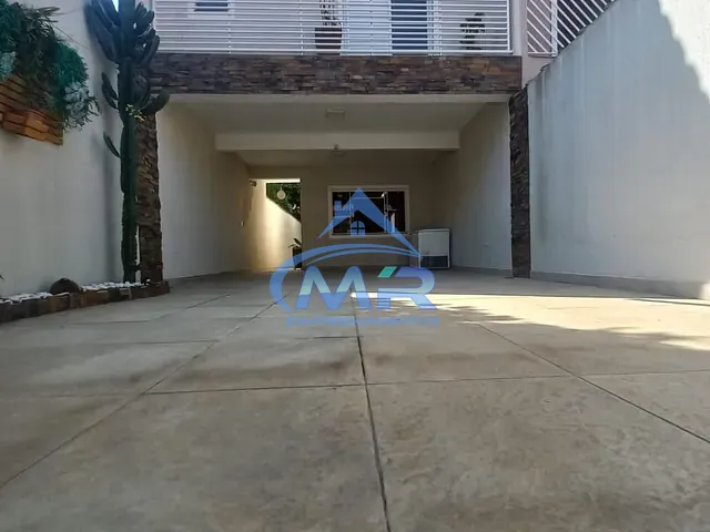 Sobrado com 175m² 4 quartos e 5 banheiros, à venda ou para alugar, no bairro Parque Boturussu em São Paulo