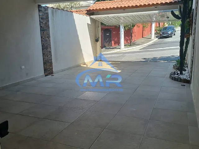 Sobrado com 175m² 4 quartos e 5 banheiros, à venda ou para alugar, no bairro Parque Boturussu em São Paulo