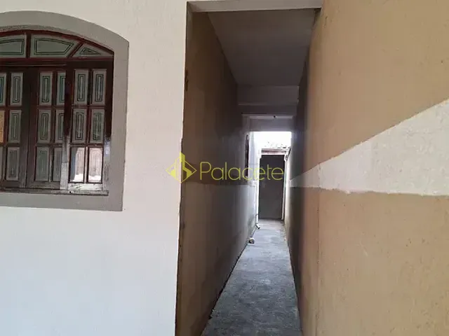 Sobrado com 125m² 2 quartos e 2 banheiros, à venda, no bairro Comercial e Residencial Jardim Mariana em Pindamonhangaba