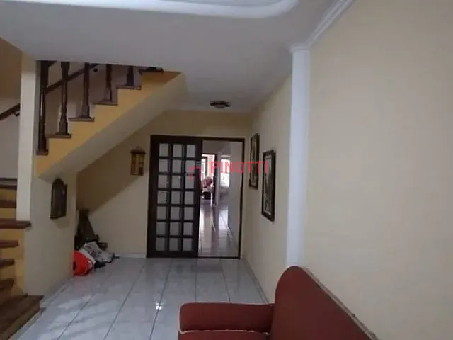Sobrado 3 quartos e 3 banheiros, à venda, no bairro Nova Petrópolis em São Bernardo do Campo